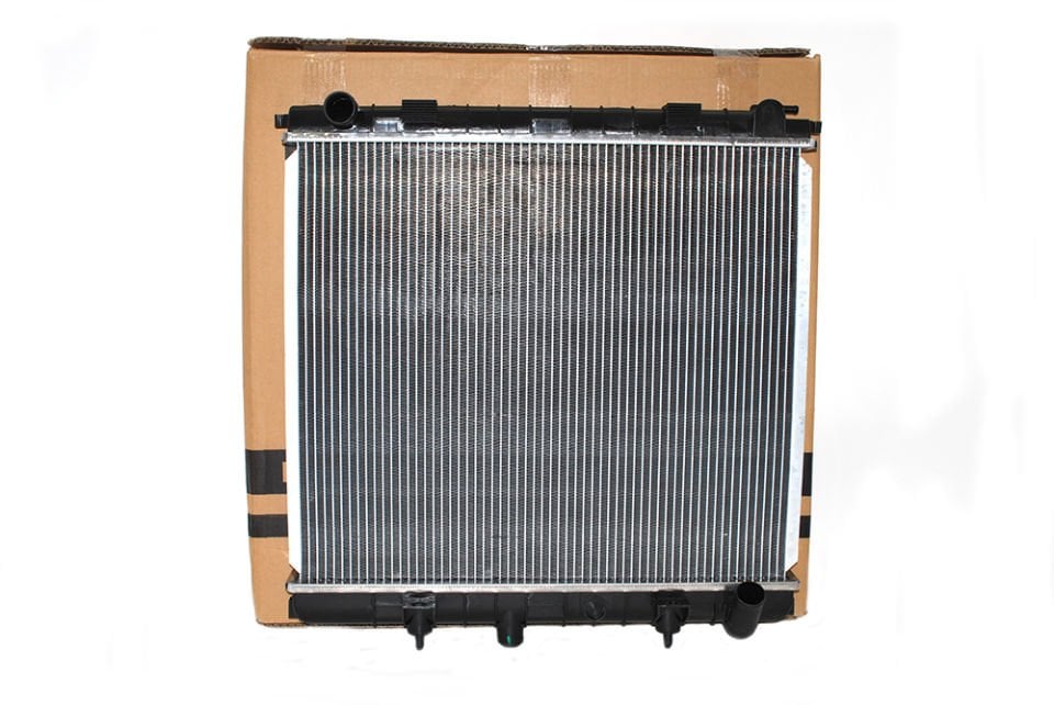 Radyatör Komple (Su)-Pcc106940 B.-4.6/Range Rover New